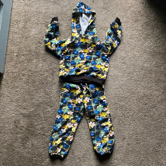 💖Little Elle's Closet💖Cristina Martinez x Nordstroms 2 piece set - 4 - Picture 1 of 5